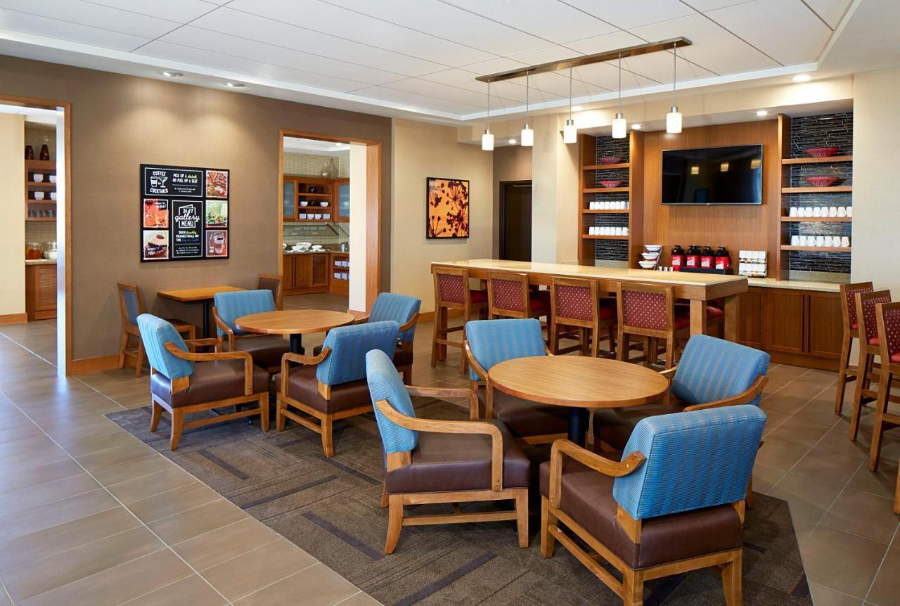 Hyatt Place Lansing-East Luaran gambar
