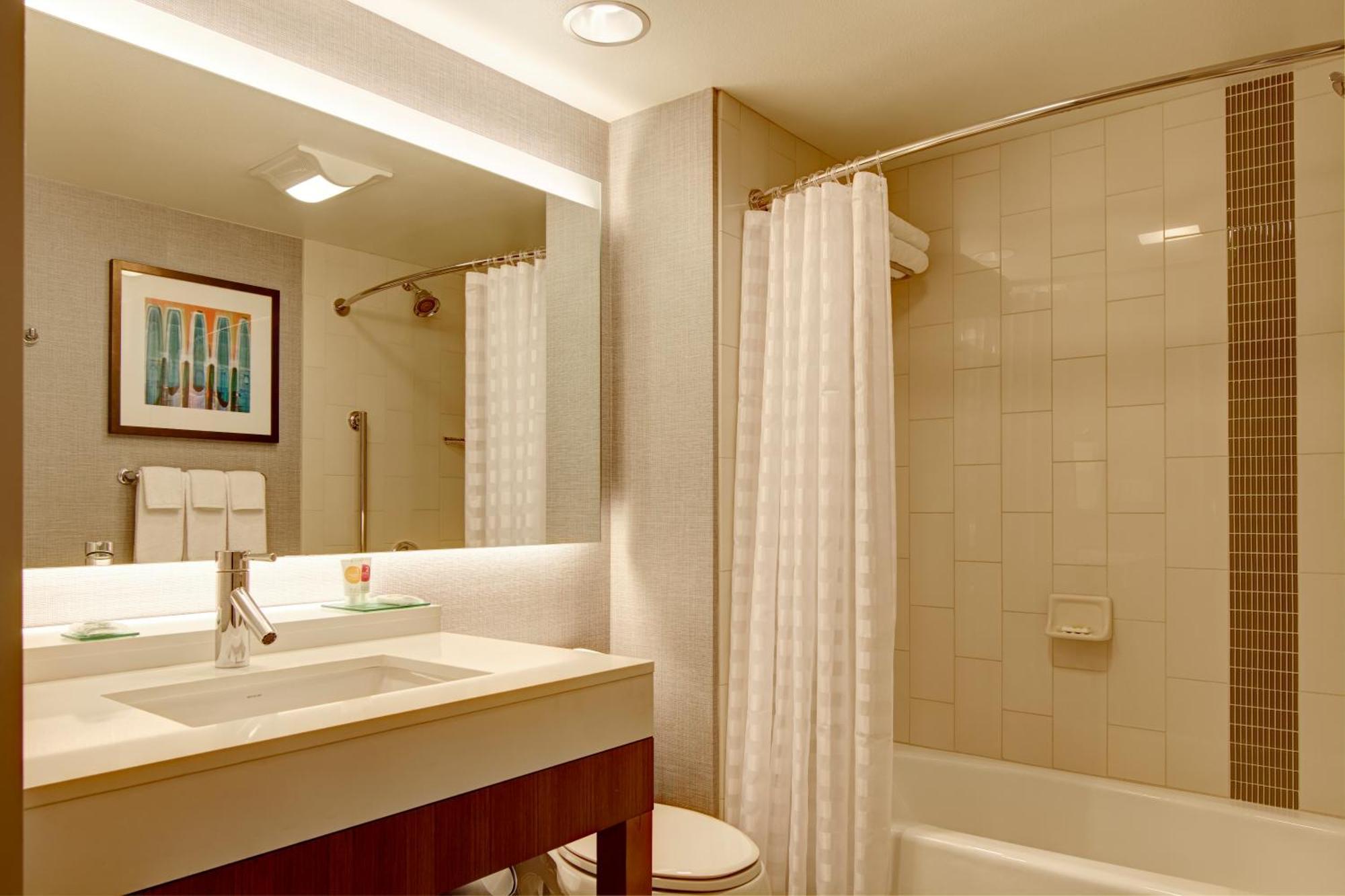 Hyatt Place Lansing-East Bilik gambar